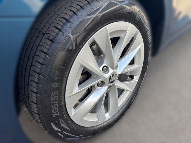 Fahrzeugabbildung SKODA Octavia Combi 2.0TDI DSG Style STNDHZ+MEMORY+LED