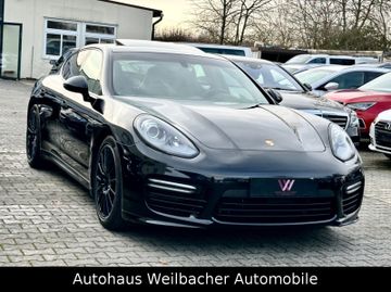 Porsche Panamera - 3