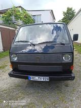 Volkswagen Transporter / LKW Geschl. Kasten