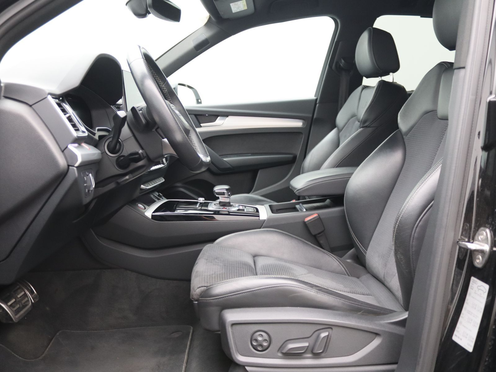 Audi SQ5 - Bild 11