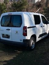 Peugeot Partner 1.5 blue hdi 130 L1 - Peugeot Partner: Automatik