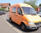 Mercedes-Benz Sprinter 212D - Mercedes-Benz Sprinter: 212 D