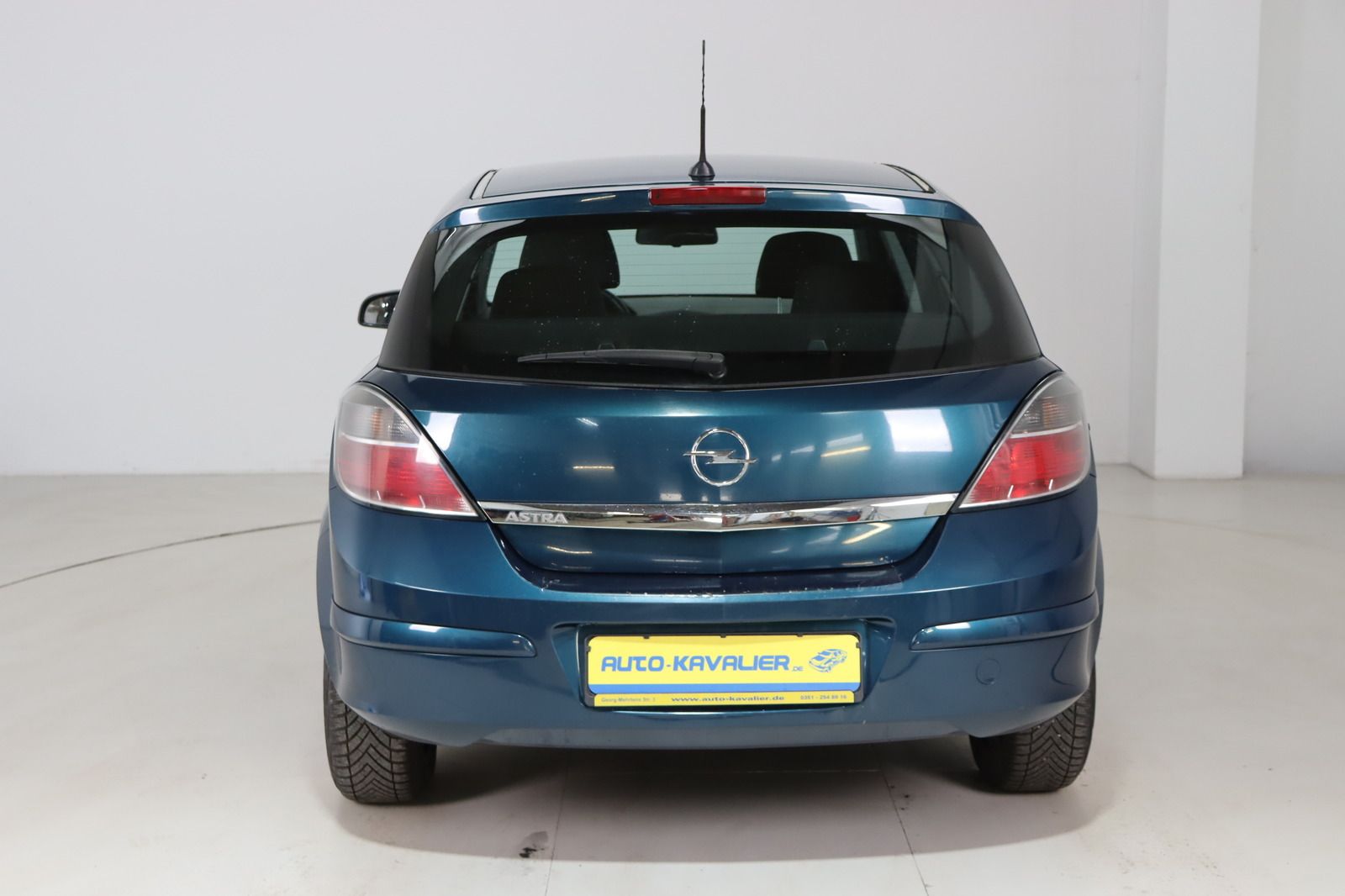 Fahrzeugabbildung Opel Astra 1.4i TWINPORT Edition * Klima * HU/AU neu