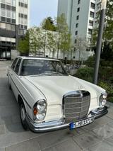 Mercedes-Benz 280S - Mercedes-Benz 280 aus 1971: 280s