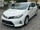 Toyota Auris 2.0 Diesel  Life LED Xenon Navi AHK - Toyota Auris Gebrauchtwagen in München