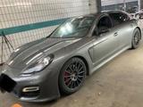 Porsche Panamera GTS 20 Zoll Klappenauspuff LED - Porsche: Gt2