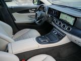 Mercedes-Benz E 300 e Limousine EXCLUSIVE|360°|HUD|MEMORY|PANO - Mercedes-Benz E 300 mit Hybrid-Antrieb