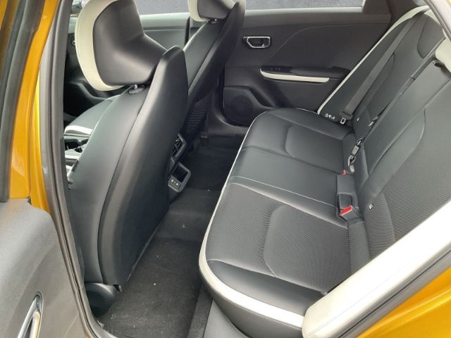 Fahrzeugabbildung Kia K4 1.6T GT-LINE *DRIVE WISE-PARK-PRO*SOUND*DESIG