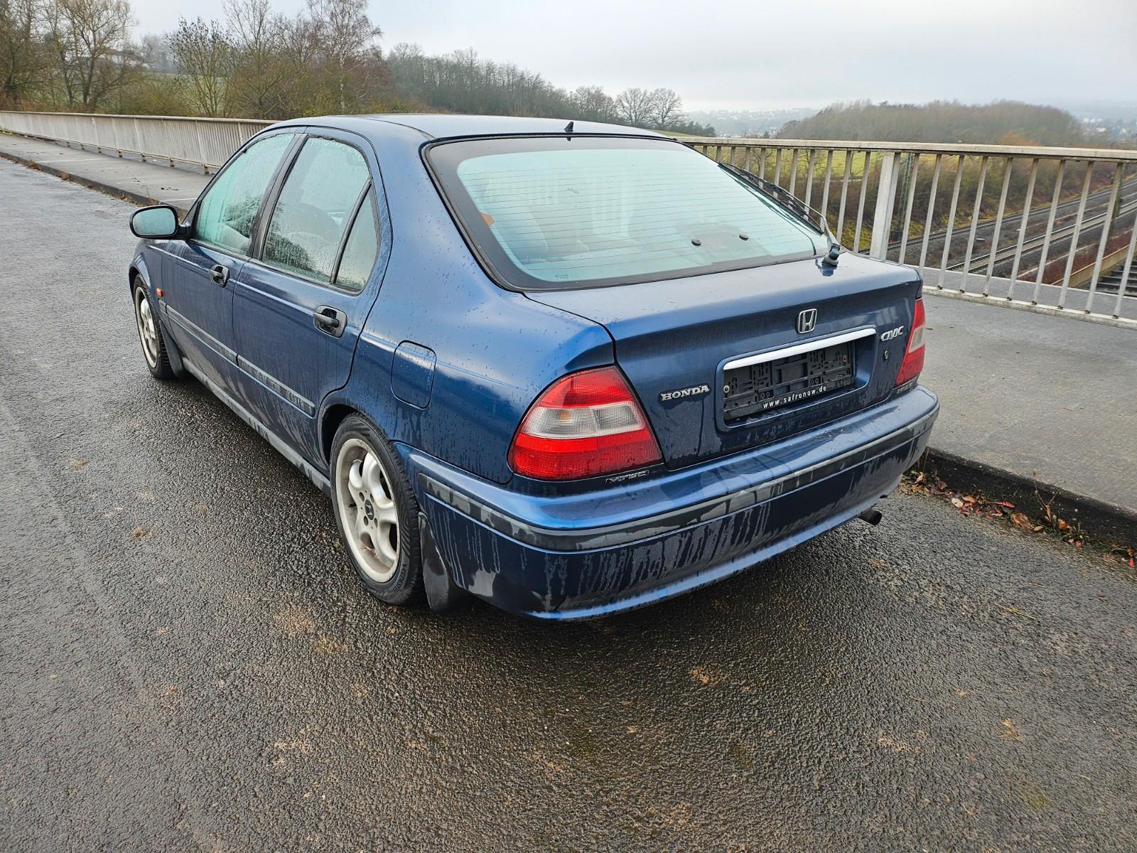Honda Civic 1.5i