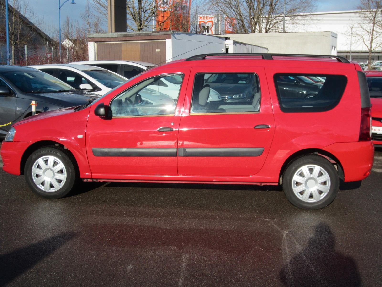 Dacia Logan 2010 — photo 11