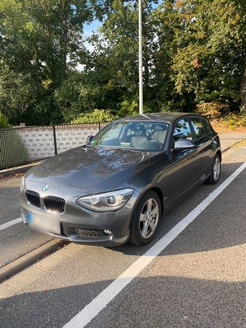 BMW 116i wenig Kilometer, Top Fahrzeug