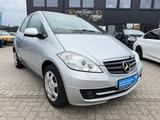 Mercedes-Benz A 160 5-türig SHZ Multifunktions. - gebrauchte Mercedes-Benz A 160 aus dem Jahr 2011