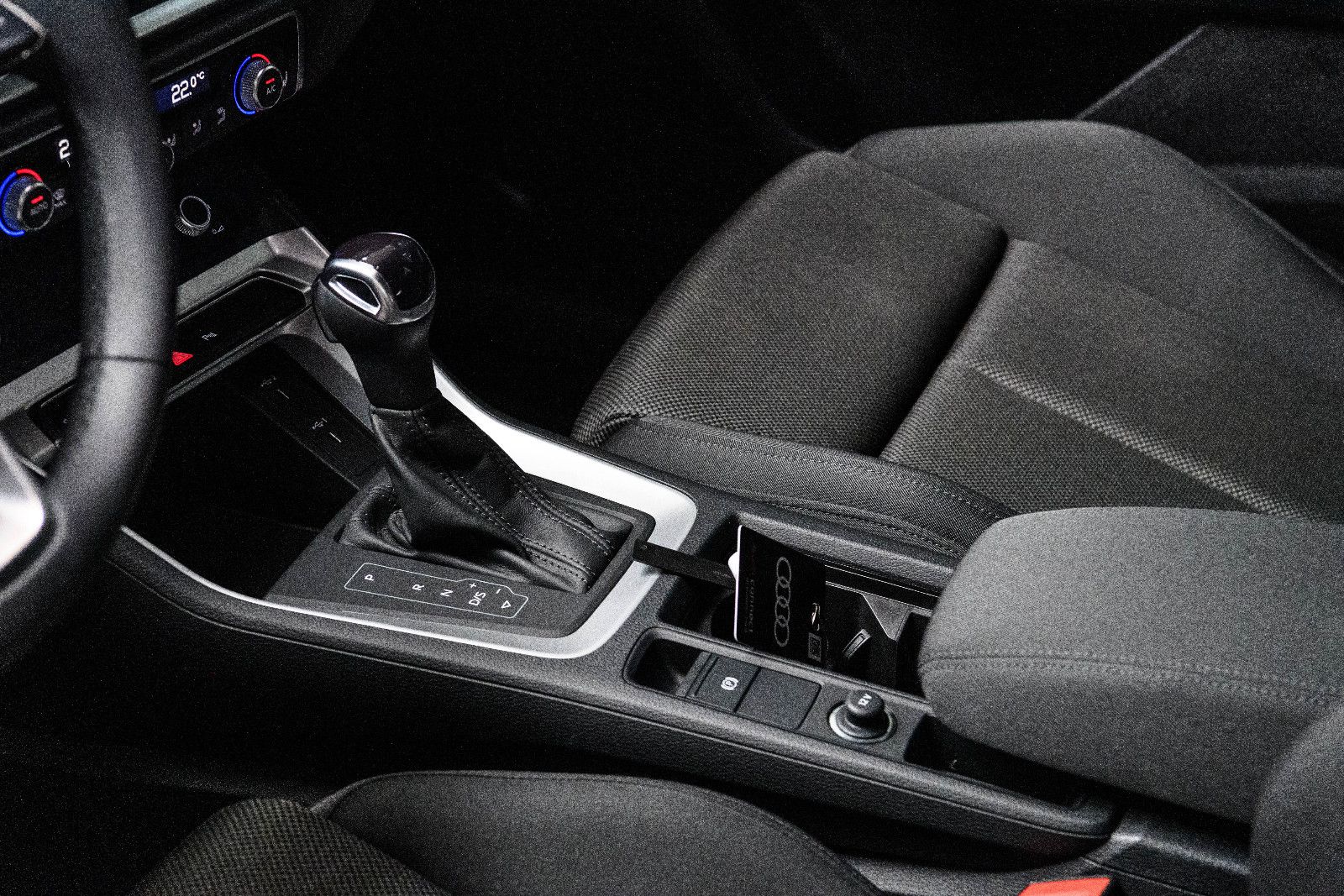 Fahrzeugabbildung Audi Q3 Sportback 35 TFSI S line *LED *Daytona