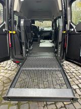 Ford Transit Custom - Rollstuhlhebebühne / Hebebühne - Ford Transit Custom von privat