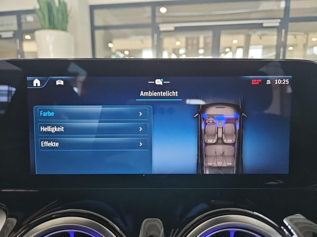 Fahrzeugabbildung Mercedes-Benz GLB 200 +PROGRESSIVE+AHK+360+TOTWINKEL+DISTRONIC