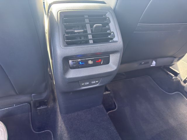 Tiguan 2.0TDI DSG 4Motion R-Line AHK