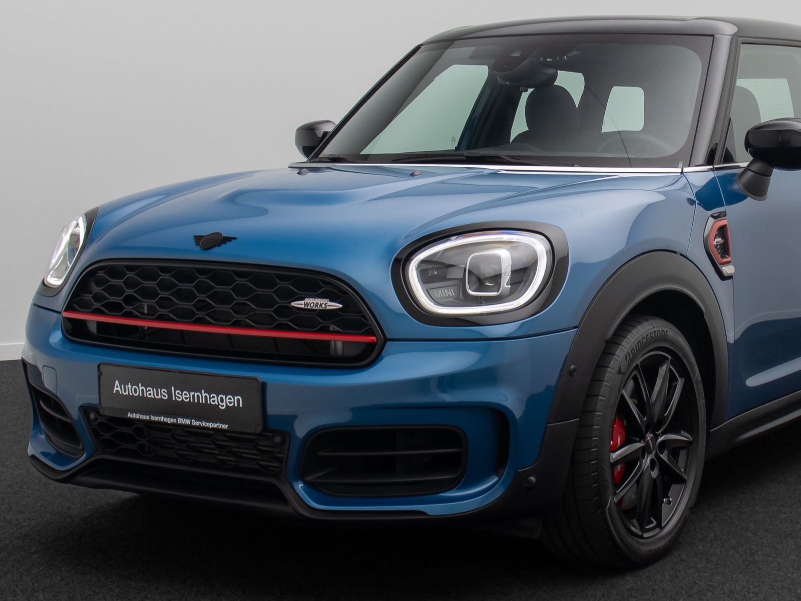 Fahrzeugabbildung MINI John Cooper Works Countryman ALL4 HUD H/K Voll