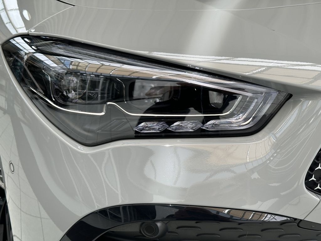 Fahrzeugabbildung Mercedes-Benz CLA 200 Special Edition AMG*Navi*DISTRON*PDC*RFK