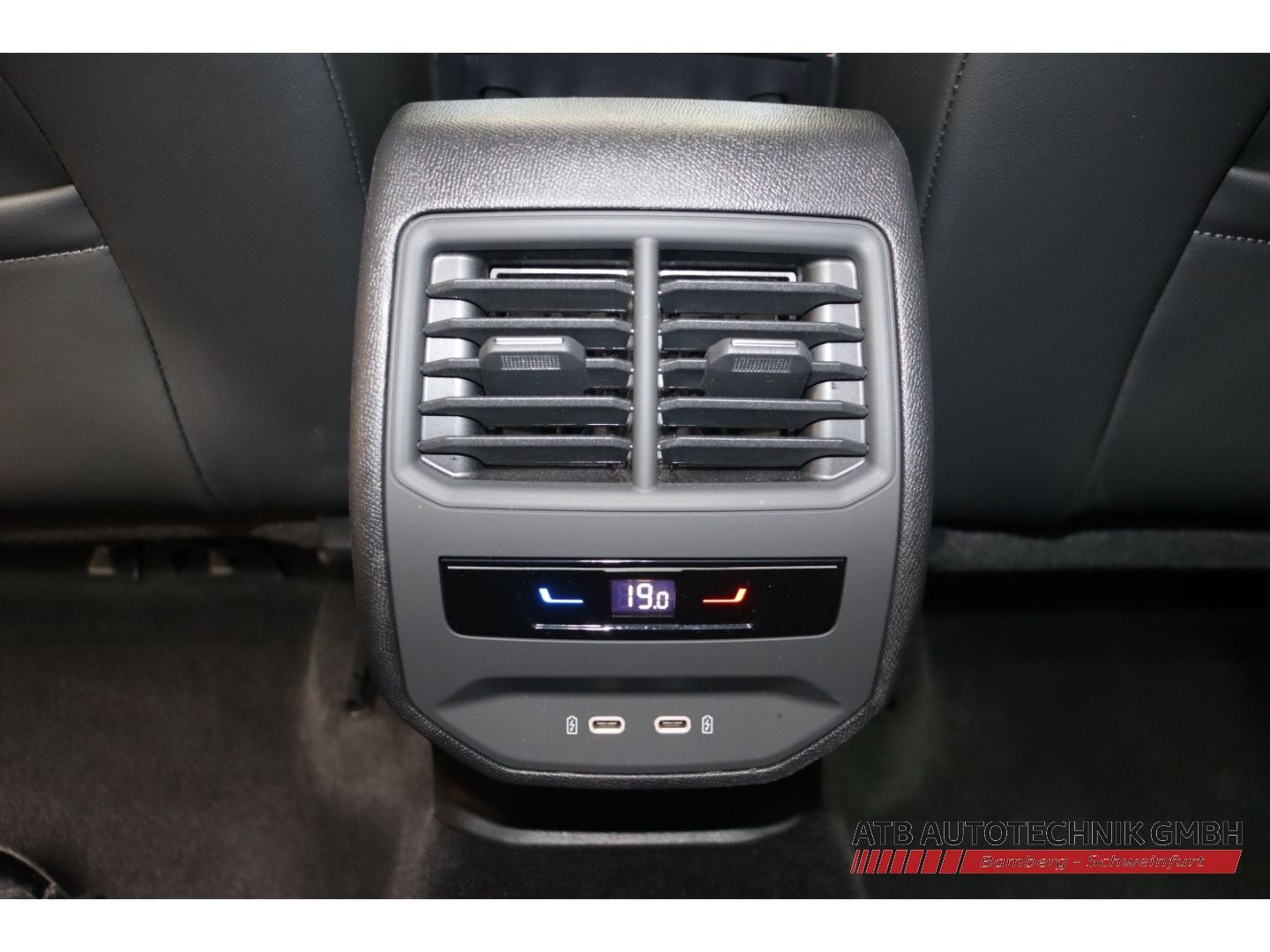 Fahrzeugabbildung CUPRA Formentor 2.0 TDI 4Drive DSG Navi Digitales Cock