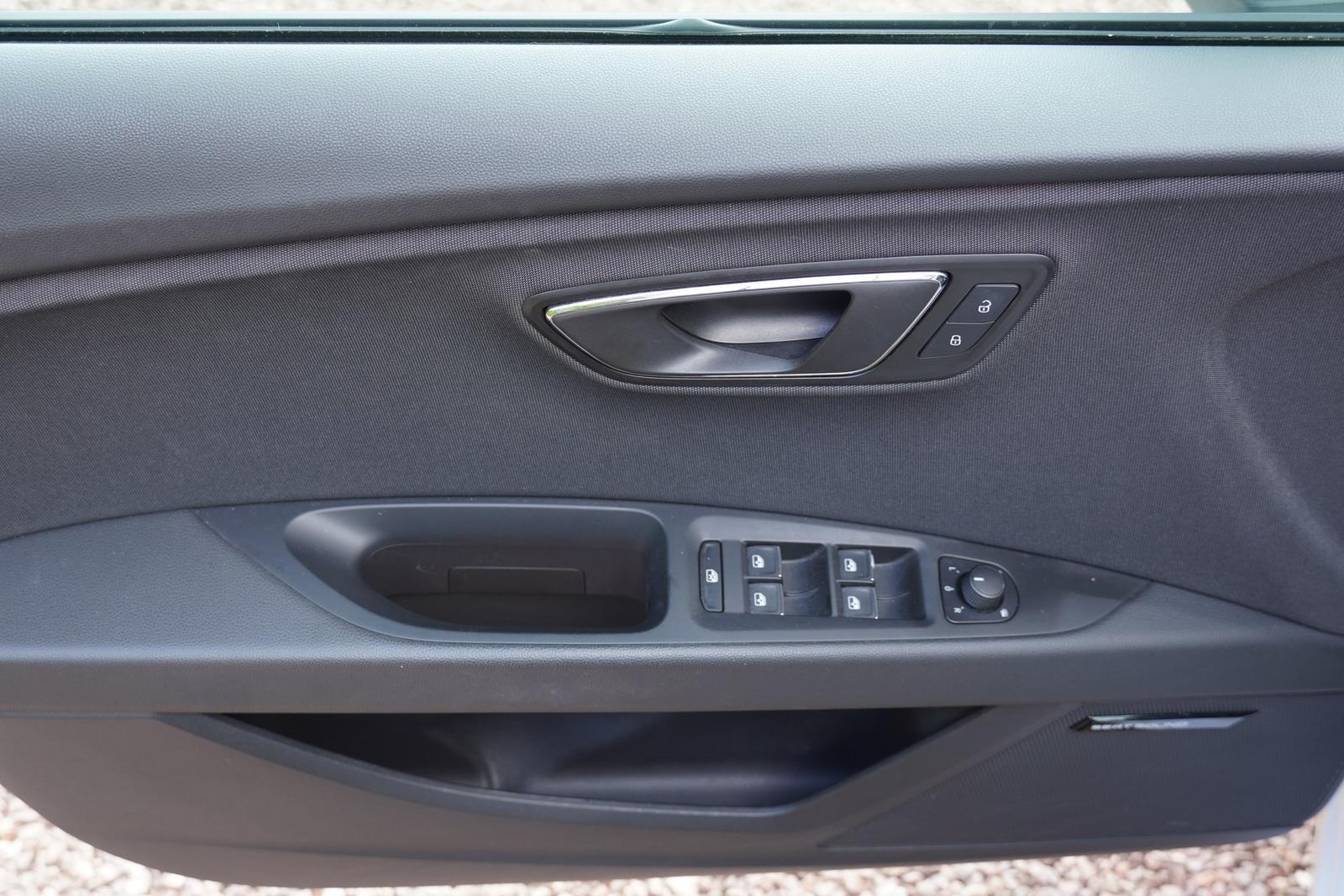 Seat Leon 1.4 TSI FR LED Navi Tempomat PDC Bluetooth