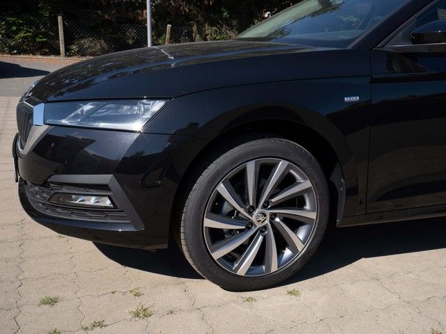 Octavia Combi 2.0 TDI Tour DSG AHK+MATRIX+STANDH