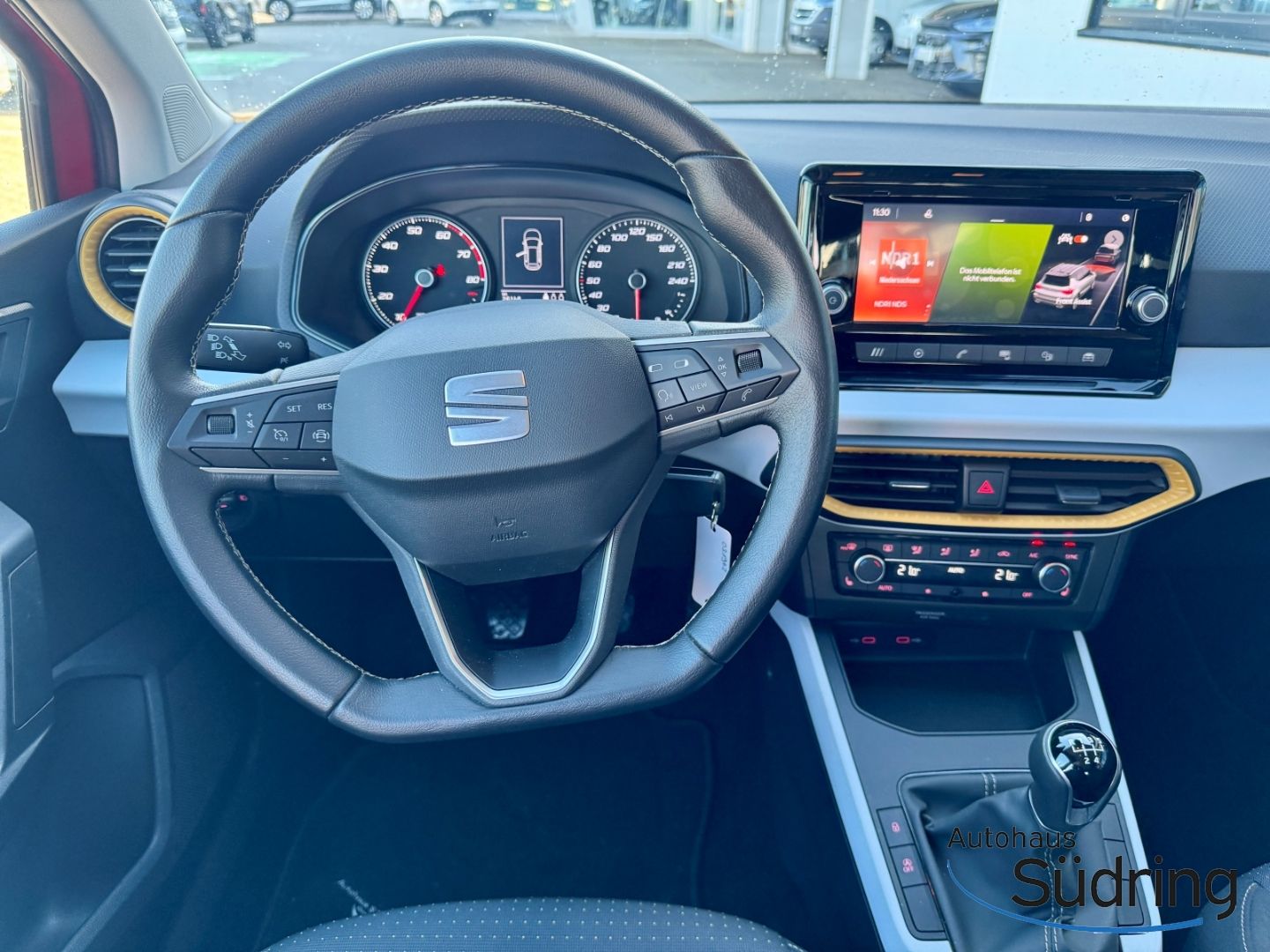 Arona 1.0 TSI Style LED FULL Link Sitzhz.