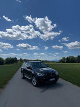 BMW X5 xDrive30d | 1. Hand | 8. Fach | Scheckheft - BMW X5 aus 2010 mit Diesel-Antrieb