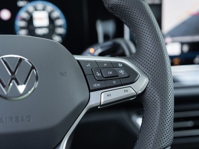 Tiguan R-Line TDI DSG 4M. Black Style Harman