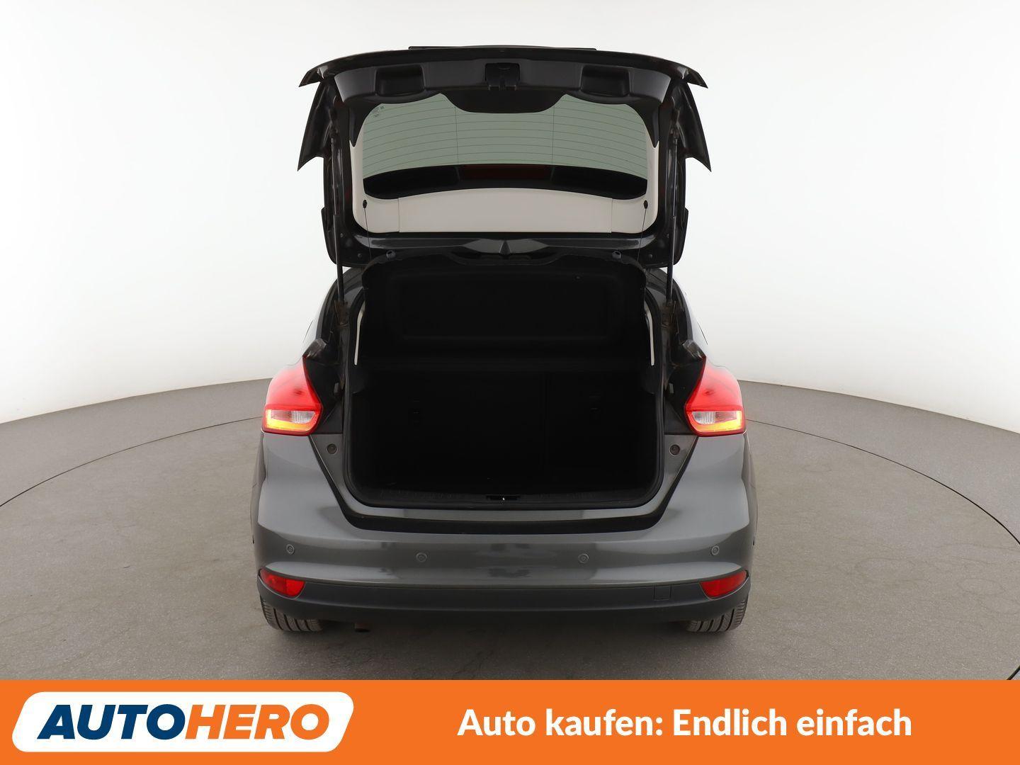 Ford Focus 1.0 EcoBoost Cool&Connect *NAVI*TEMPO*PDC*