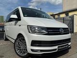 Volkswagen T6 Multivan Highline 4 Motion REAR Set TV 1.Hand - VW T6 Gebrauchtwagen in Berlin