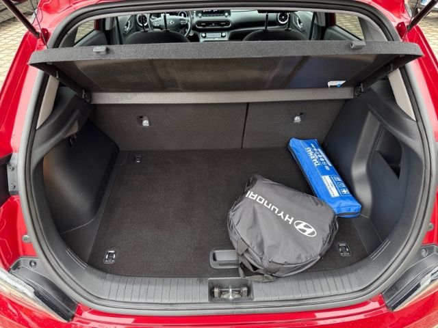 Fahrzeugabbildung Hyundai KONA Trend Elektro 2WD +KLIMA+CARPLAY+RFK+DAB+UV