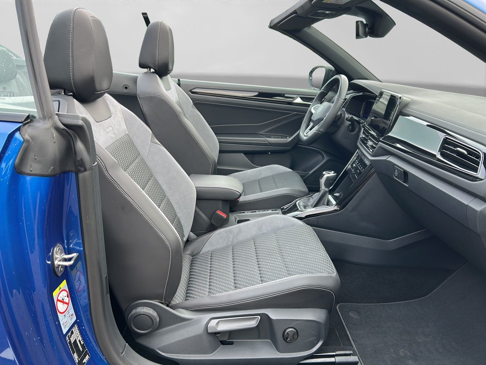 Volkswagen T-Roc - Bild 4