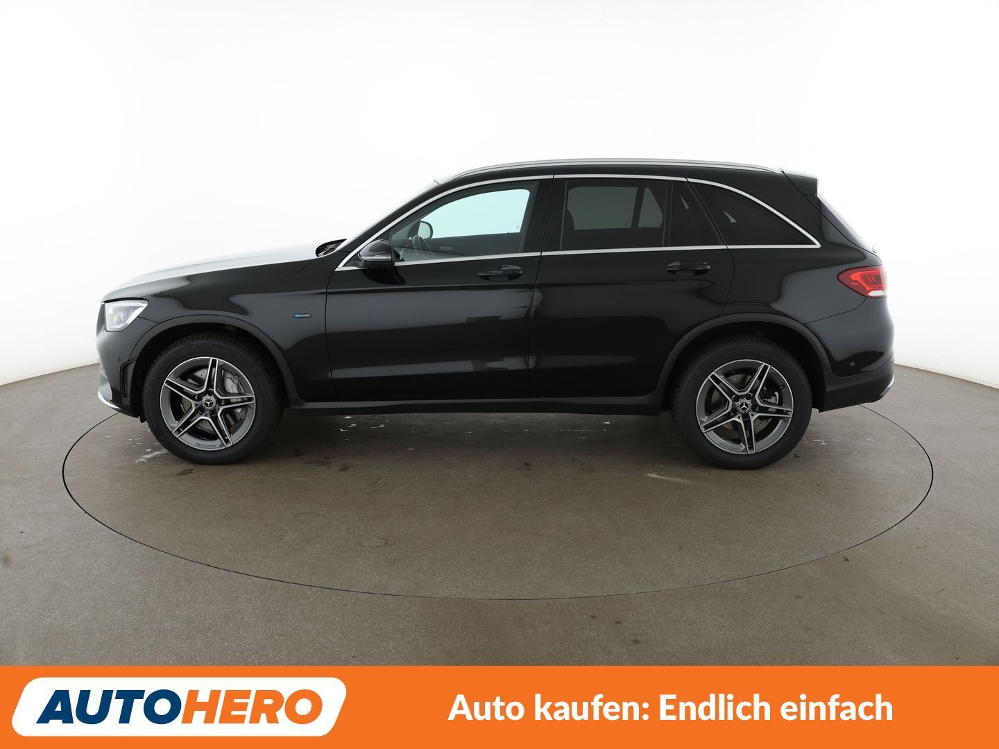 Mercedes-Benz GLC 300e 4Matic AMG Line Aut.*NAVI*LED*TEMPO* foto 3