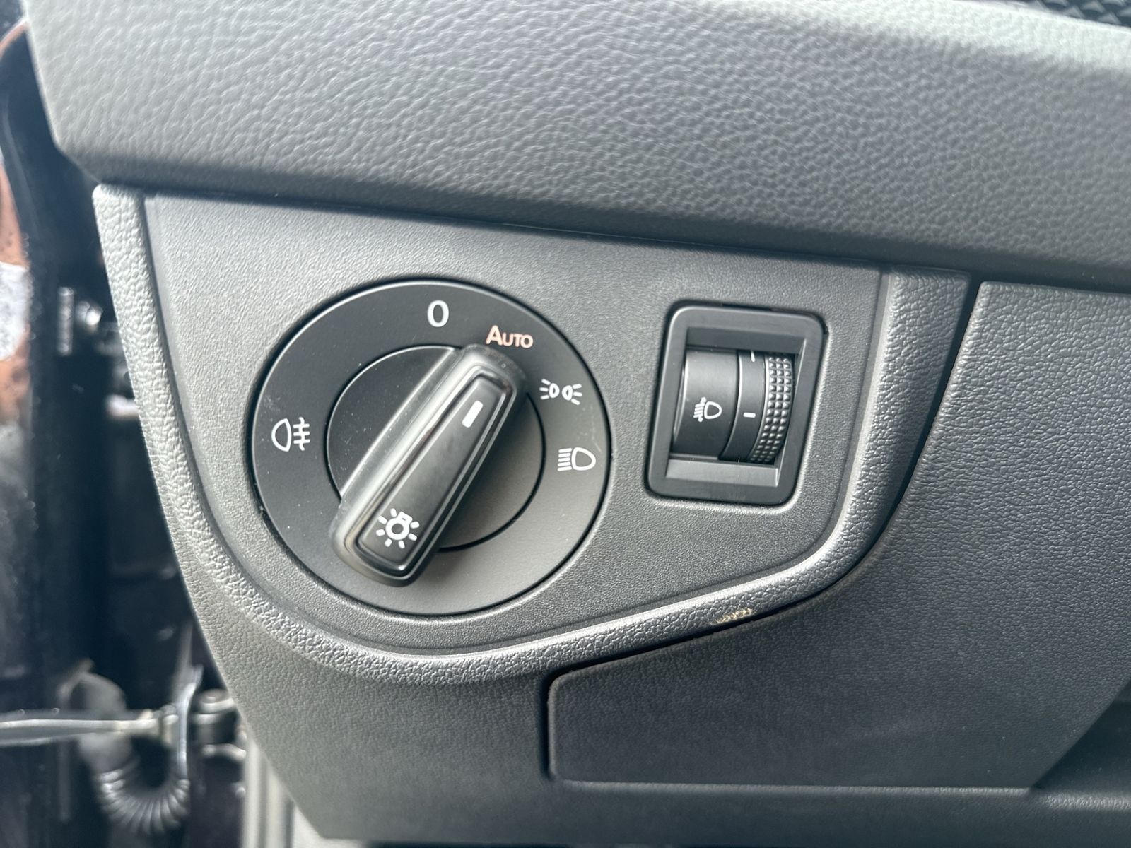 Polo 1.0 TSI Life, IQ.Drive, Navi, Sitzhzg, LED,