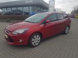 Ford Focus Turnier 1.6 Titanium 4 WKR AHZV BLUET - Ford aus 2012