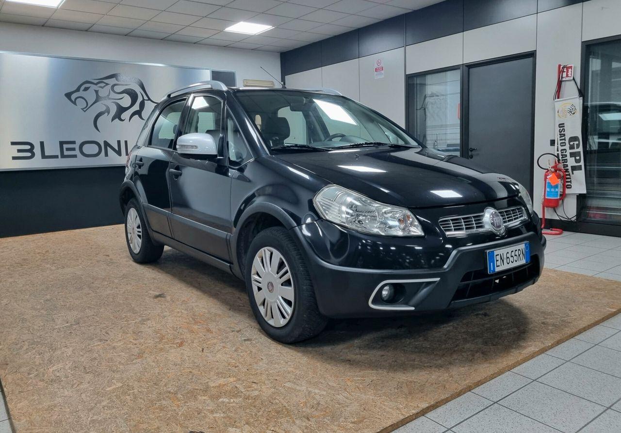 Fiat Sedici 2012 — rear view