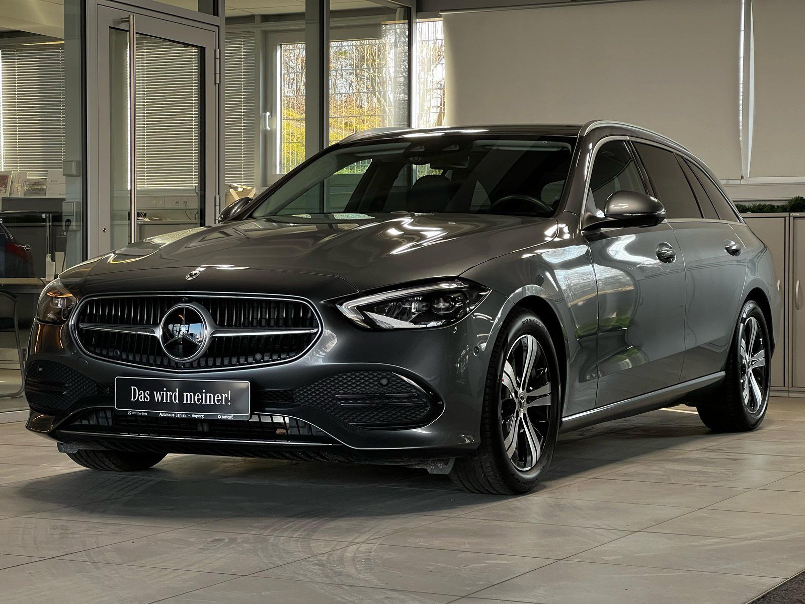 MERCEDES-BENZ C 180 T Avantgarde DISTRONIC LED+NAVI+PDC&amp;360°++