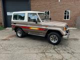 Toyota LJ73 LX Turbo 5 personen - Toyota Land Cruiser: Lj73