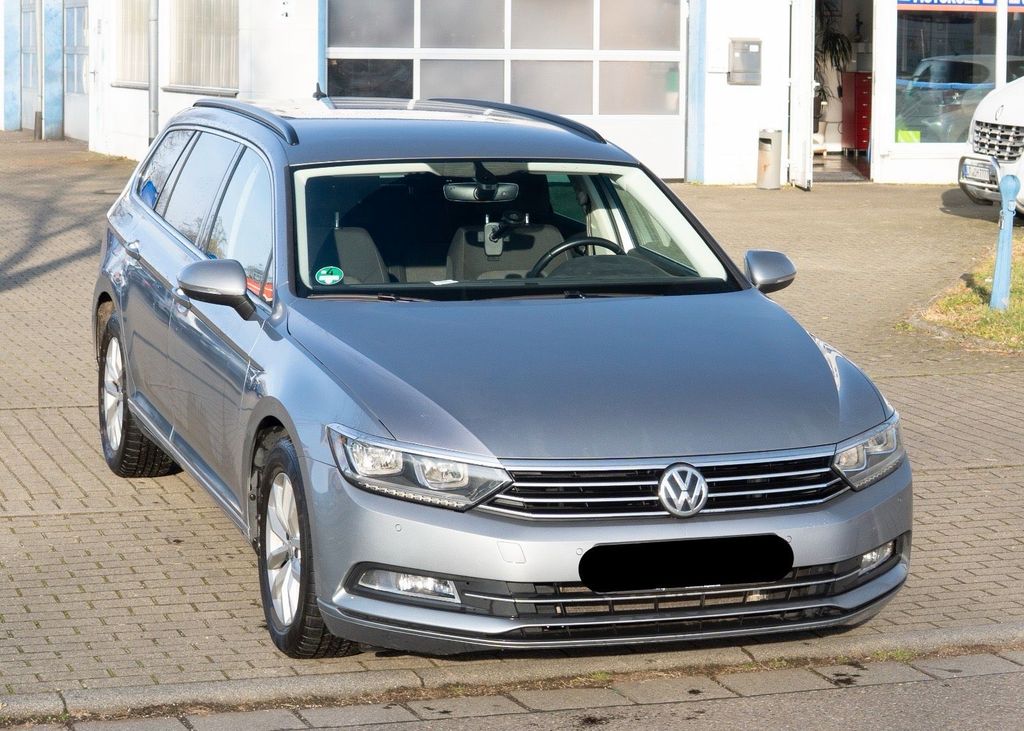 Image of Volkswagen Passat Variant