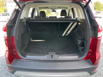 Ford KUGA* AHK*SCHECKHEFT*BEHEIZ.FRONT* SOMMERWINTER