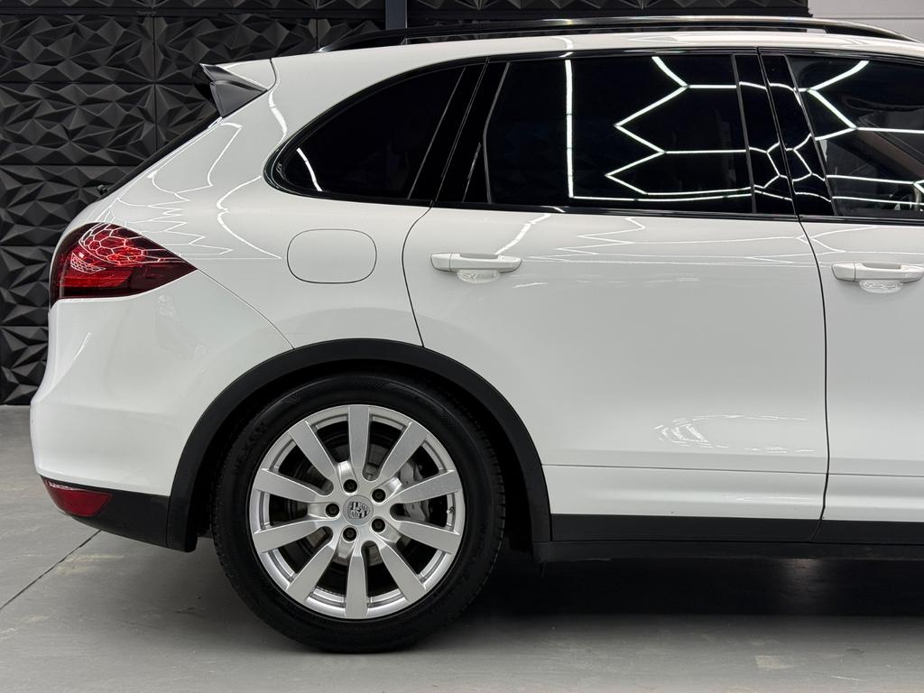 Porsche Cayenne S Diesel 4.2 V8, Foto 12 von 50