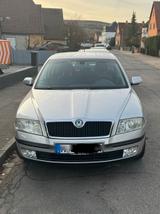 Skoda Octavia 1.6 MPI Elegance - Skoda Octavia: Mpi