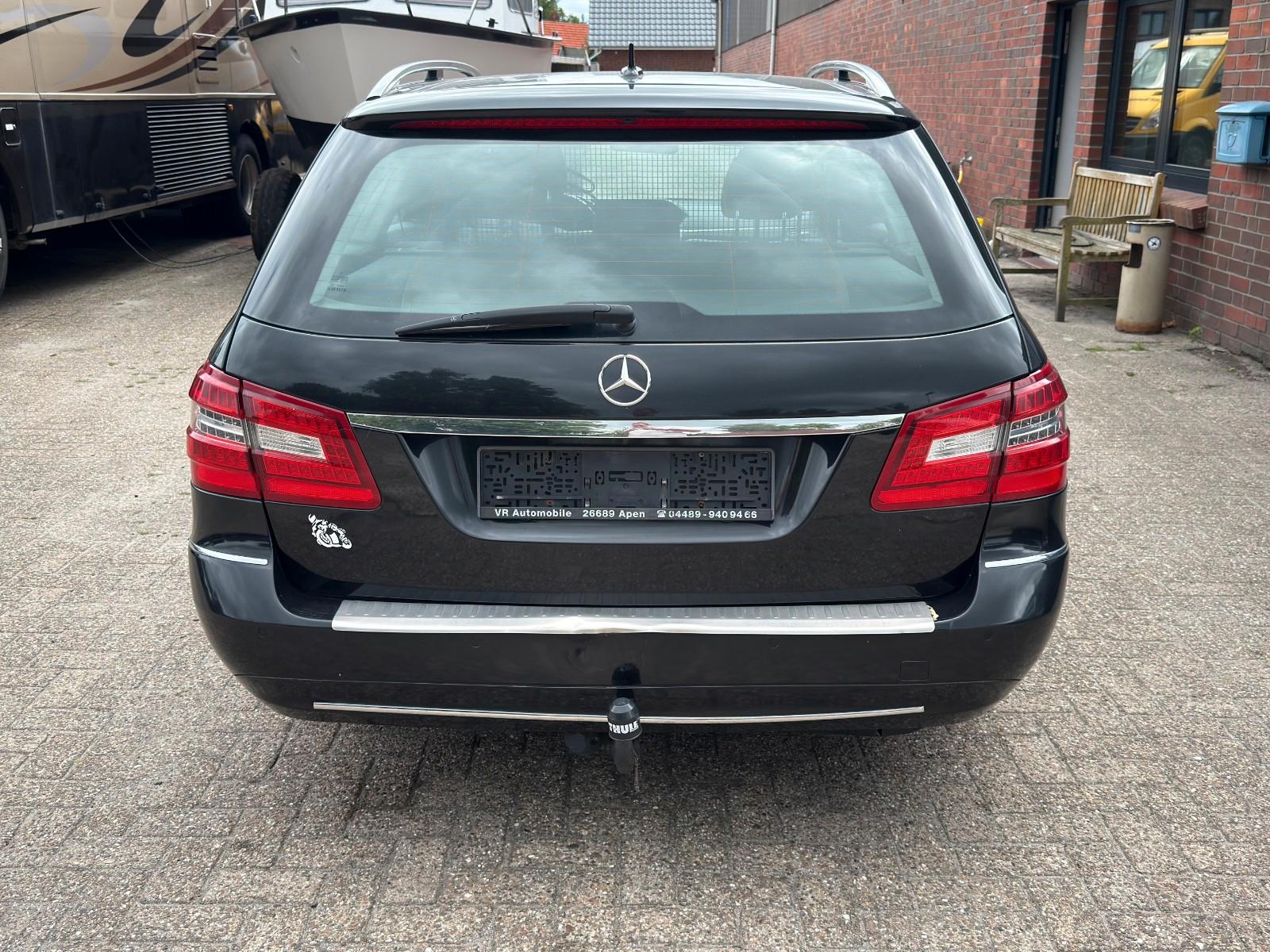 Mercedes-Benz E 220 CDI T BlueEFFICIENCY AVANTGARDE Tüv Neu