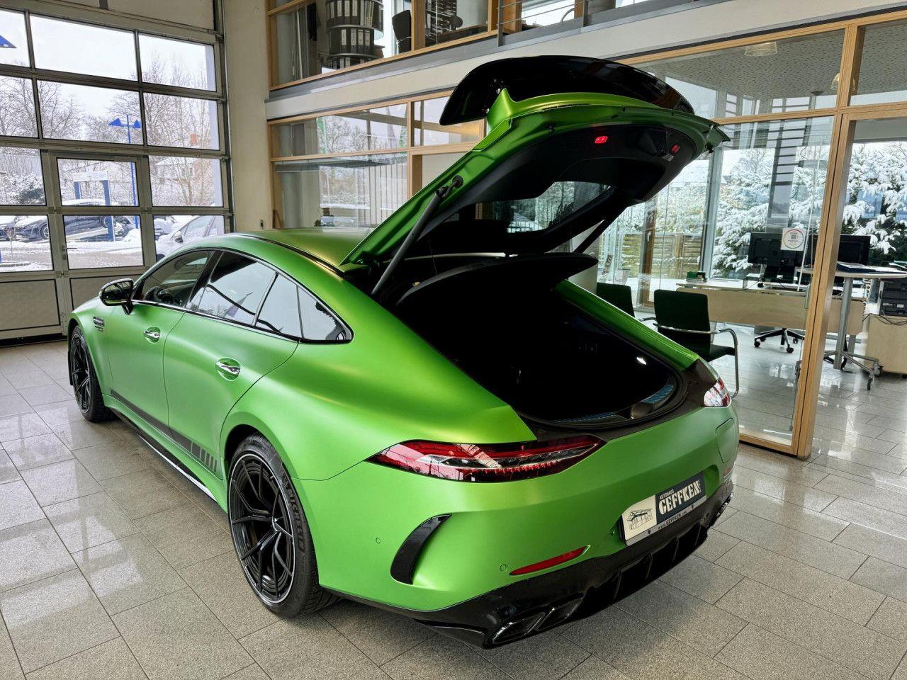 Mercedes-Benz AMG GT 63 S E Performance Edition Green!