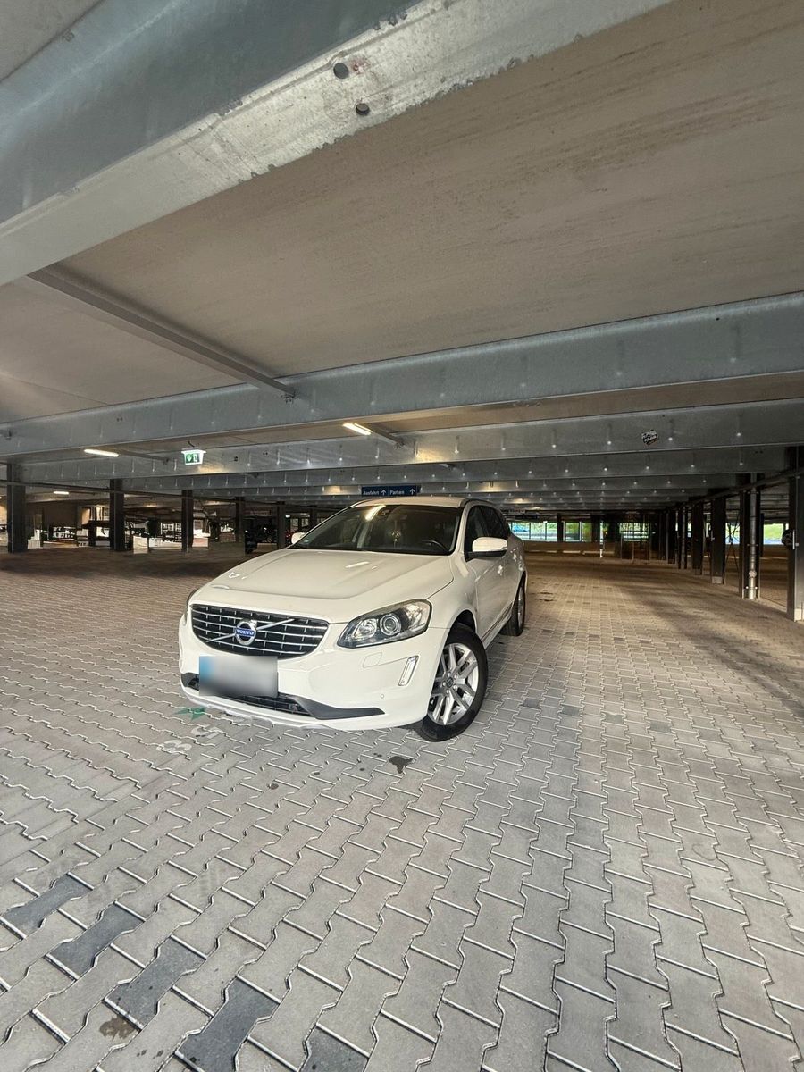 VOLVO XC 60