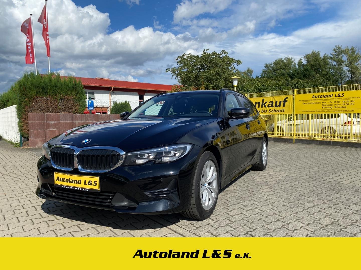 BMW 318 d Advantage Touring,LED,PDC,SH,1.Hand,Navi,A