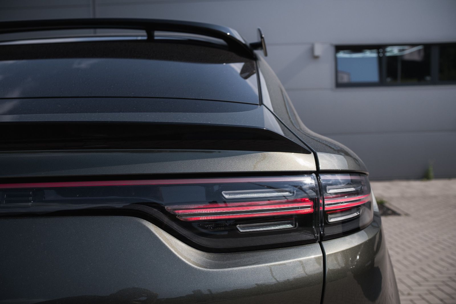 Fahrzeugabbildung Porsche Cayenne Coupe Turbo GT-Burmester-Keramik-1.Hand