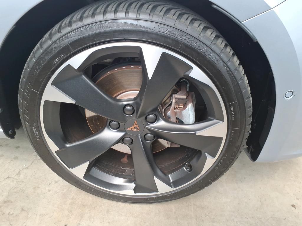 Cupra Leon SP 1.4 TSI e-Hybrid Tempo*Nav*PDC*RFK*SH