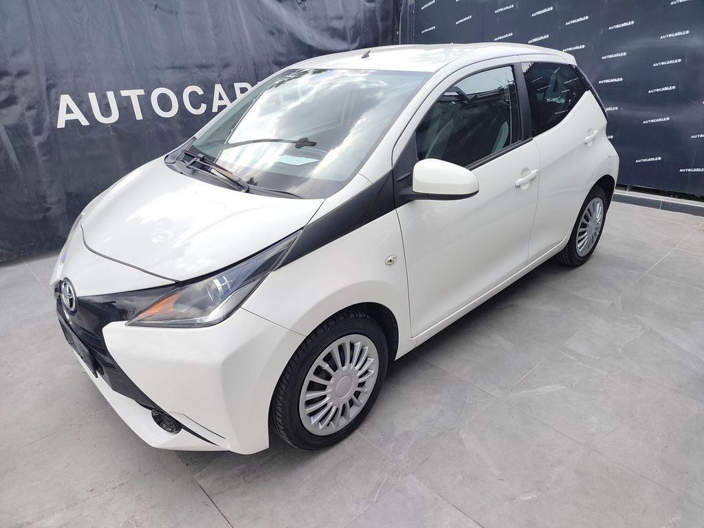 Image of Toyota Aygo (X)