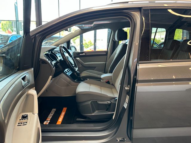 MYAUTOCENTER – Gebraucht- und Jahreswagen mit Werkstattservice in Pfaffenhofen Volkswagen Touran Comfortline BMTStart-Stopp *7 Sitzer*ACC